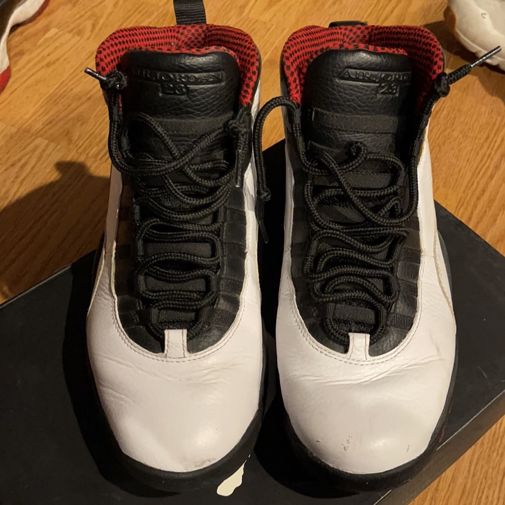 MENS JORDAN 10s SNEAKERS